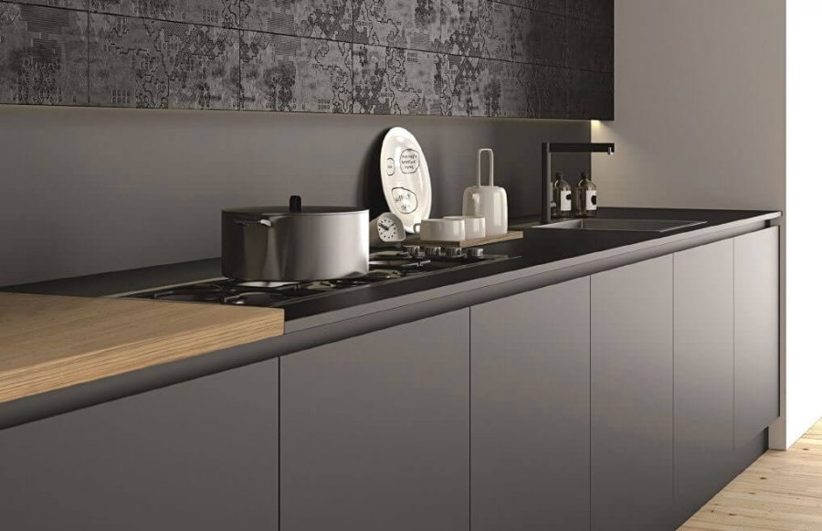 Vue alternative de porte d'armoire de cuisine.